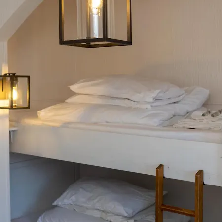 Apartman Pass The Keys Picturesque Sea & Castle View Penthouse Apartment Scarborough